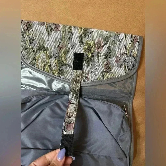 Vintage Travel Makeup Or Jewelry Storage Case Floral Pattern - Picture 8 of 11